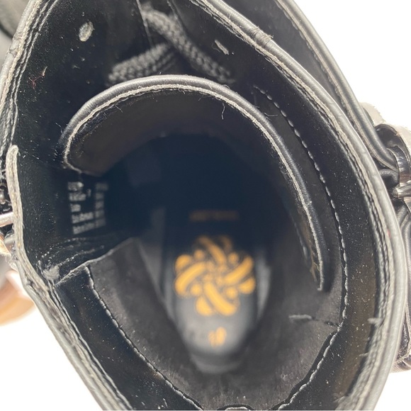 SAM & LIBBY Samantha Combat Boot Color Black with Brown Bottom - Picture 10 of 12